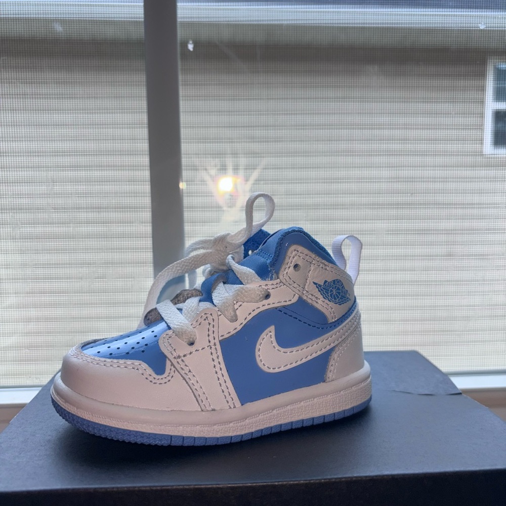 Nike Kids Blue and White High-Top Sneakers